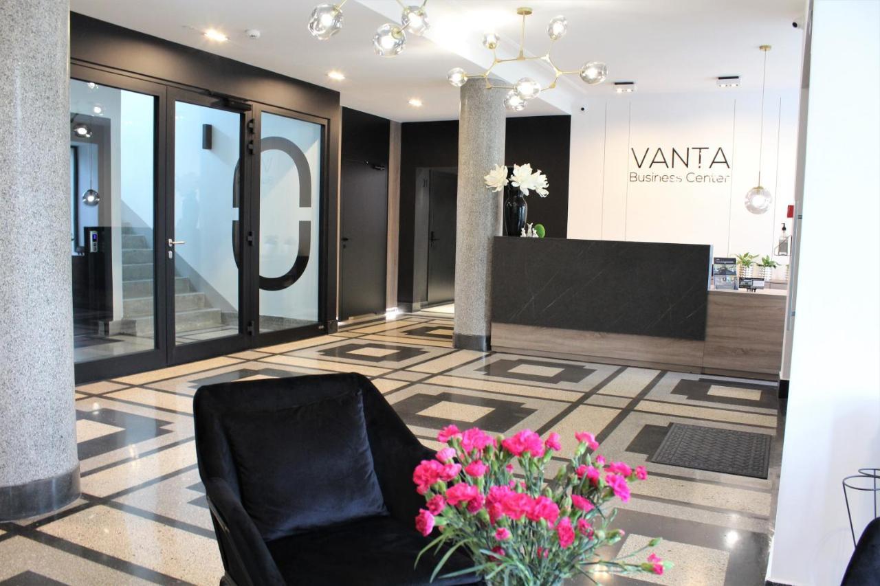 Vanta Business Center 斯卡维纳 外观 照片
