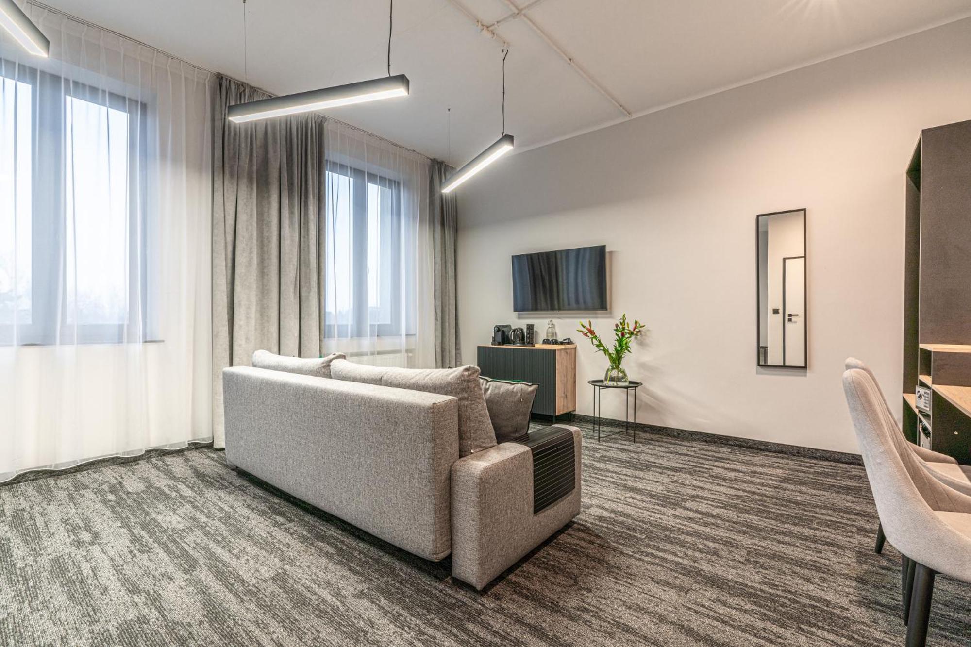 Vanta Business Center 斯卡维纳 外观 照片